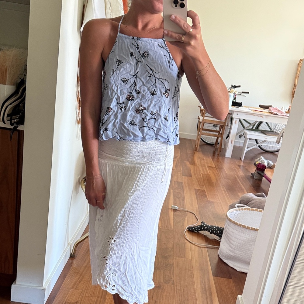 Lush Floral Camisole - Light Blue